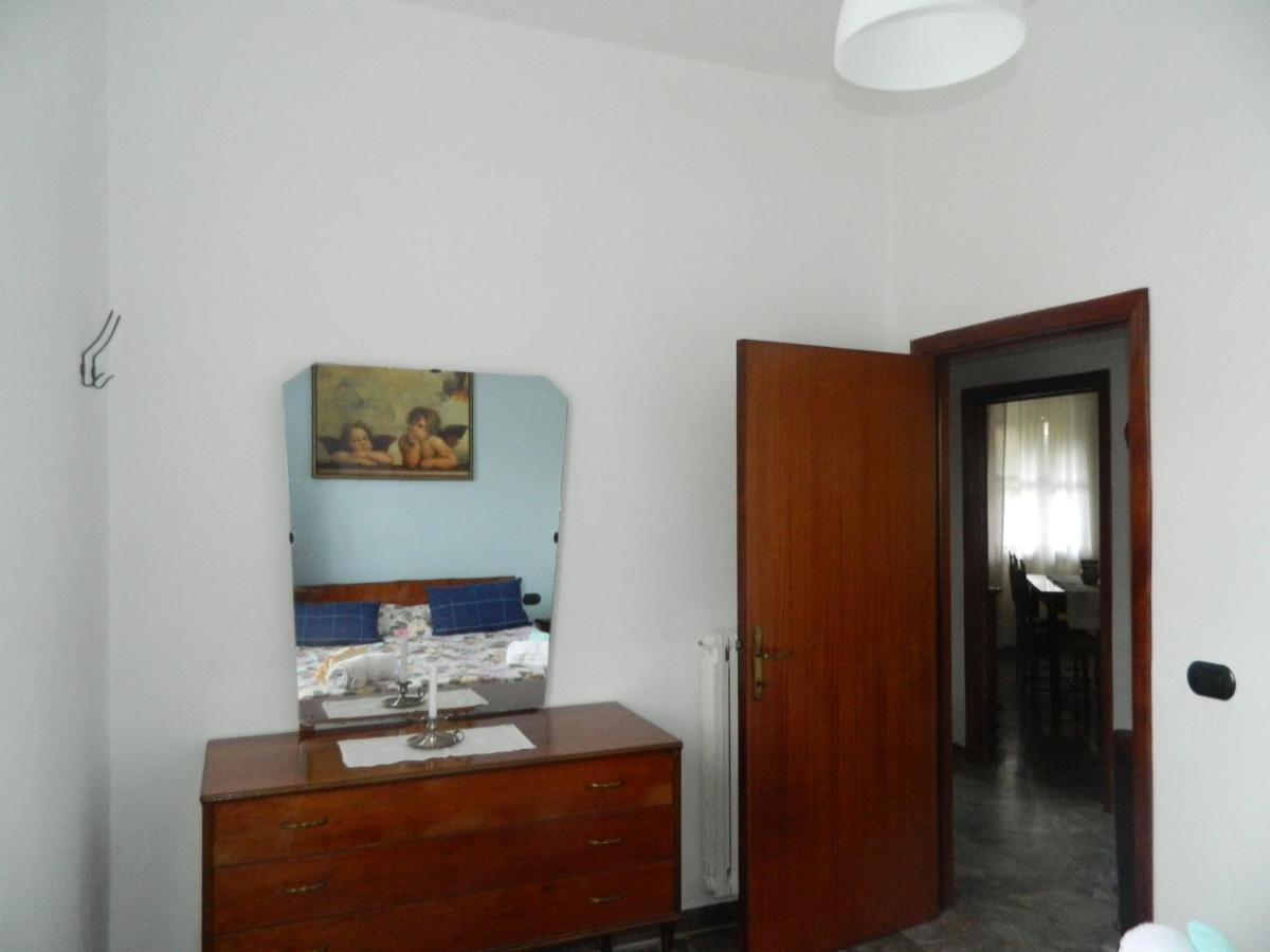 Casa Di Zio Villa Монтичано Екстериор снимка